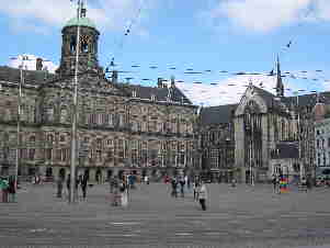 View across Dam Square